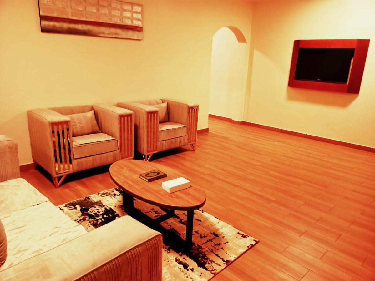 Taraf Yanbu 2 Aparthotel Exteriör bild