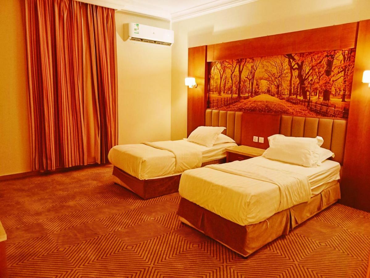 Taraf Yanbu 2 Aparthotel Exteriör bild